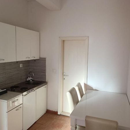 Opus Two Apartment Dubrovnik - Private Parking Exterior foto